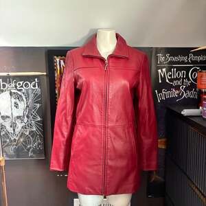 vintage covington women’s red leather zip up jacket